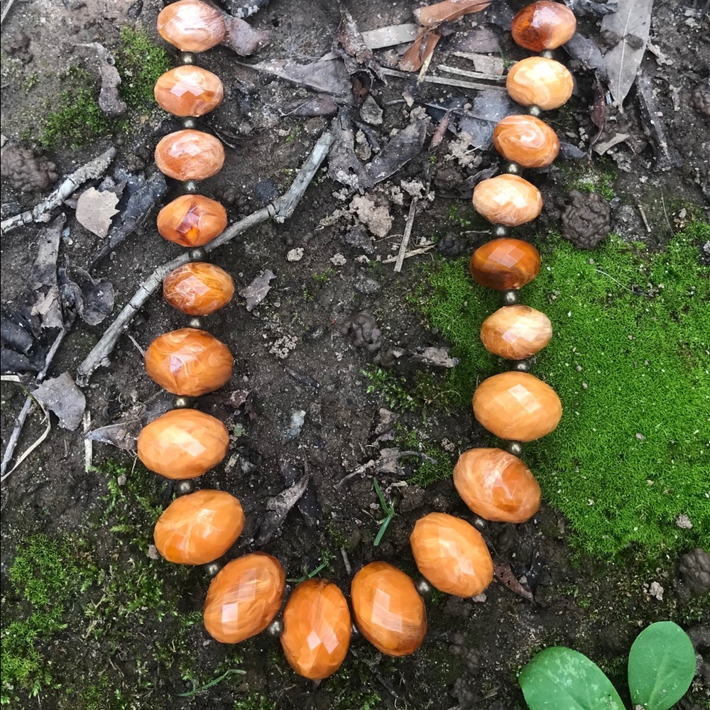 6/$20 Vintage Avon Necklace, Faceted Beads, Tangerine Orange Shade, Lightweight - Picture 2 of 10